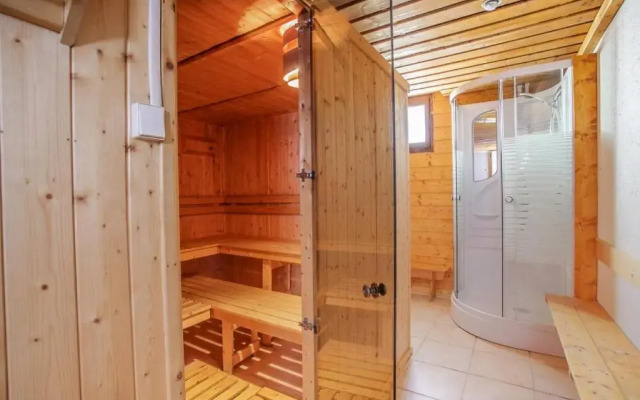Chalet 10 Pieces 20 Personnes Proche Pistes 75578