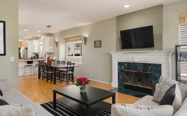 Seattle Vacation Home: The Vineyard