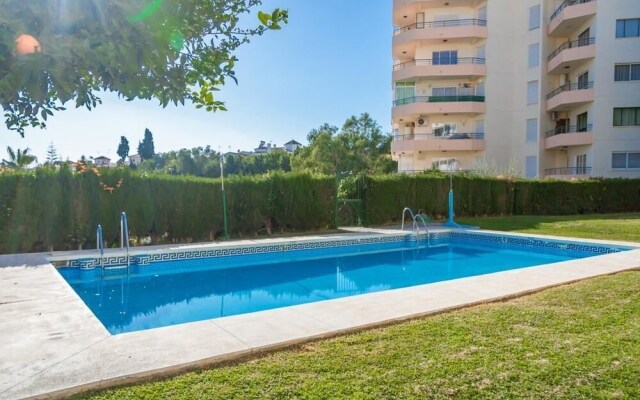 Tahiti Nerja Bluewater