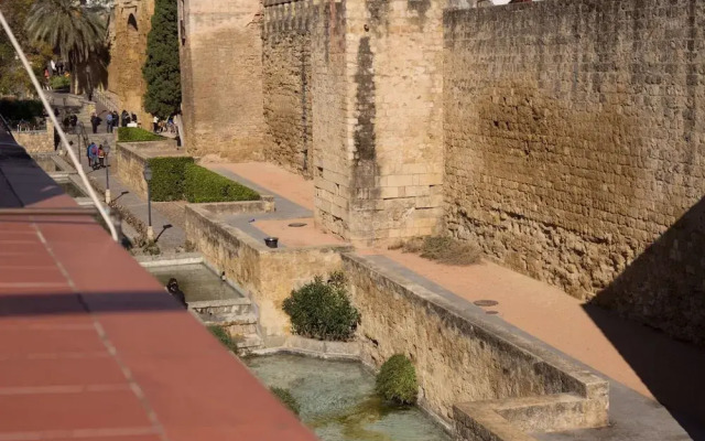El Balcón de la Muralla by JITKey