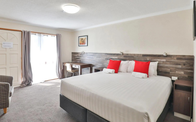 Boulevard Motor Inn