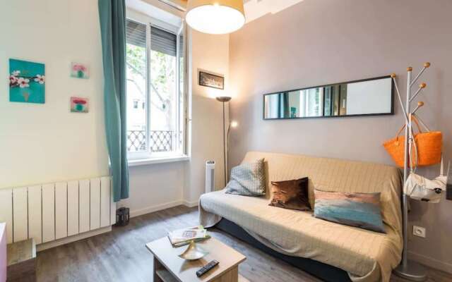 Charming Studio Near Part-dieu