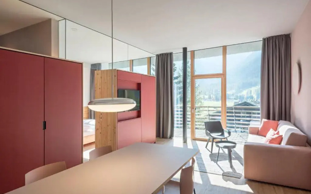 Paramount Alma Suites