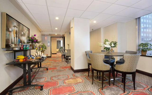 Holiday Inn Express Denver Downtown by IHG
