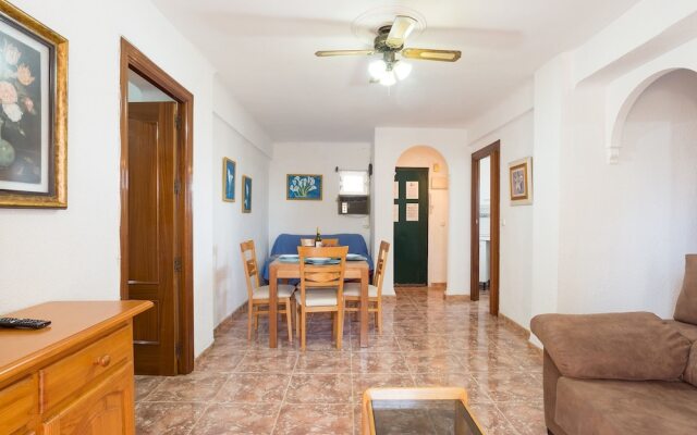 MalagaSuite Playamar Beach & Pool Apartment