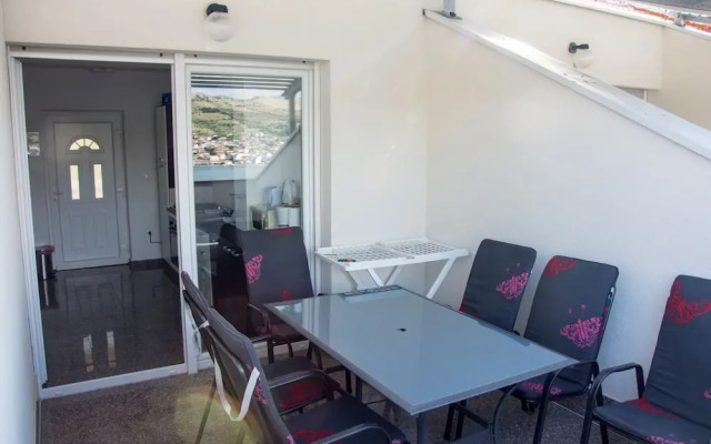 Apartments Sv Jelena 1