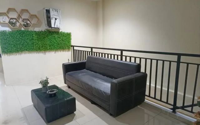 OYO 1769 Rid's Hotel