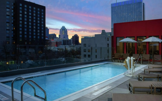 Homewood Suites by Hilton Austin Downtown