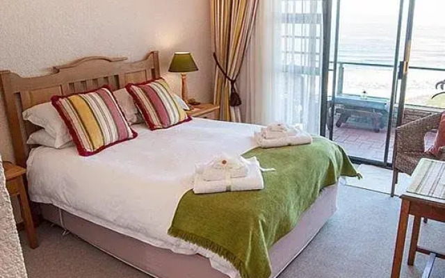 Lilies & Leopards B&B