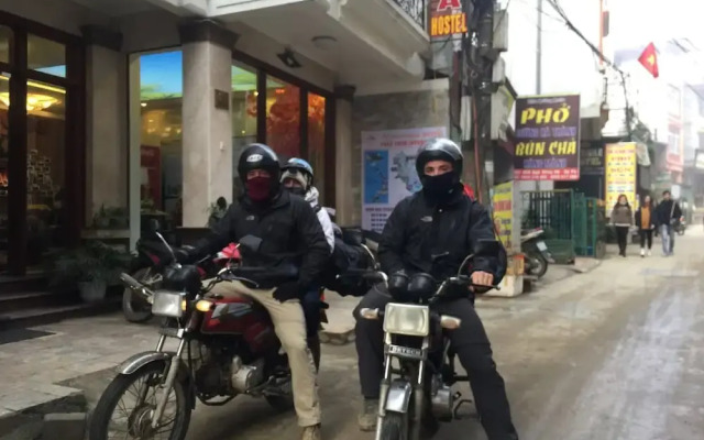 Himalaya Hostel & Room