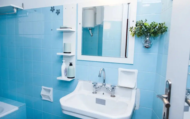 Beautiful Apartment in  Piraeus