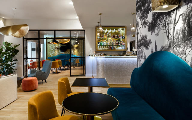 Hotel Verlaine