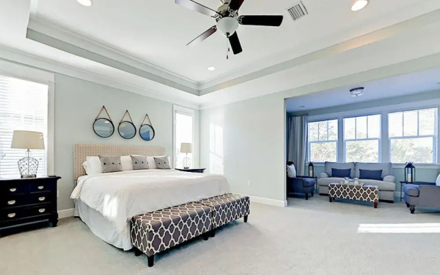 Grande Pointe Home by RedAwning