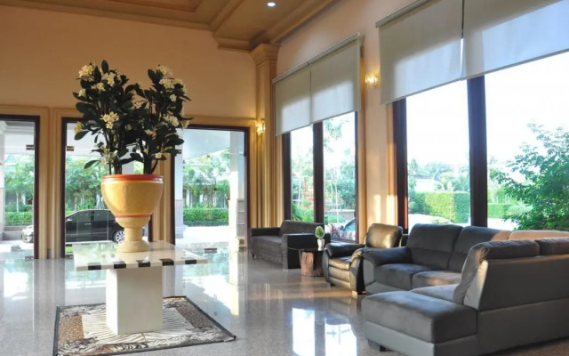 Pearl Resort and Hotel
