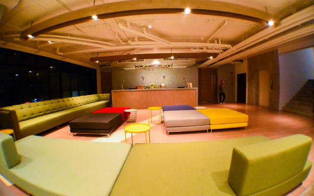 Comet Hotel Suratthani