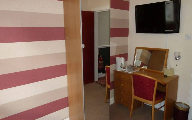 Broughton Hotel