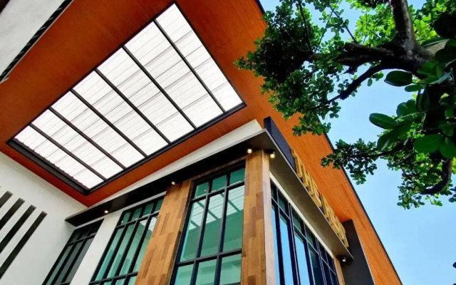 The Rest Hotel - Prachuab kriri khan