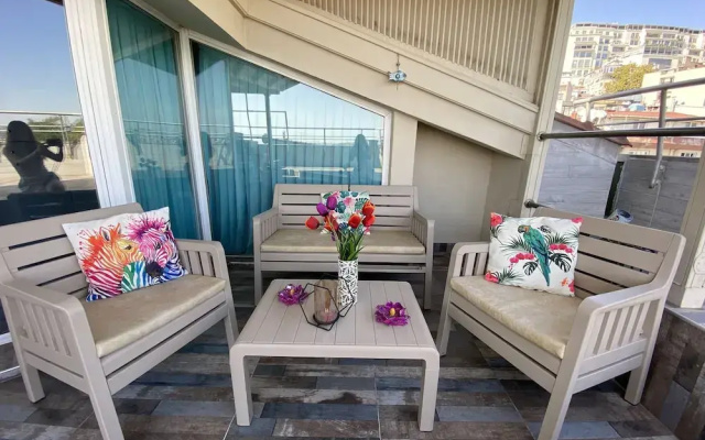 Sirena's Suites
