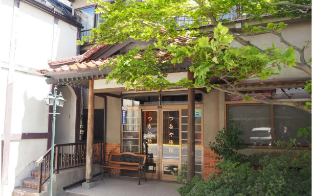 Tsutaya Ryokan