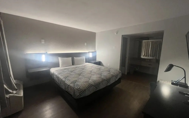 Motel 6 Glendale AZ