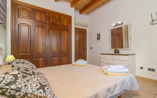 - House In
