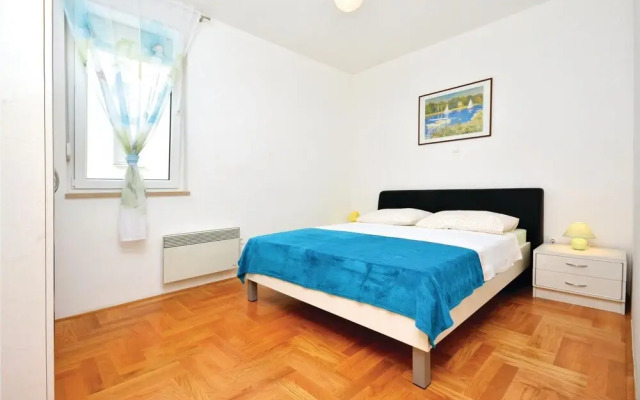 Amazing Home in Podstrana With Wifi and 2 Bedrooms