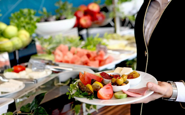 Hotel Buyuk Saruhan