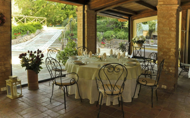 Agriturismo La Maestà