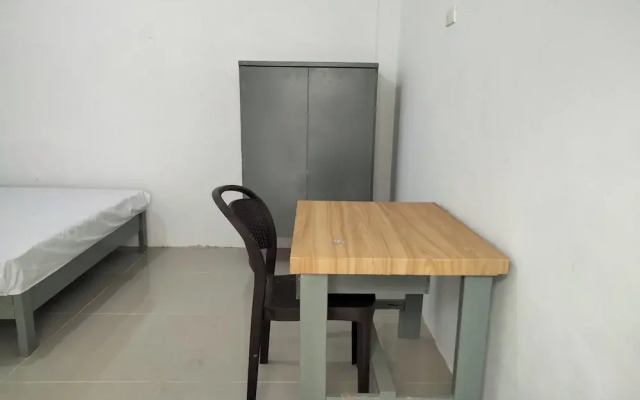 OYO Life 93054 Th Residence 135 Syariah