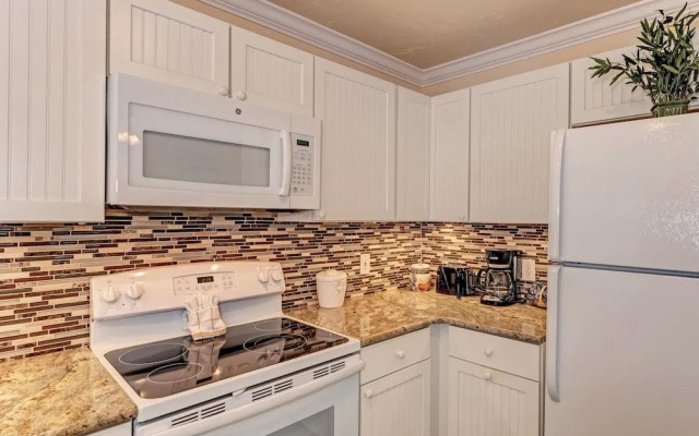 Tradewinds Beach Resort