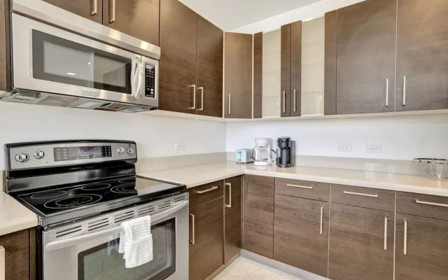 Deerfield Condo Suites by Opus