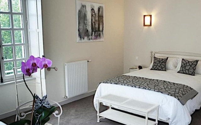 Logis Hotel Le Prieure Des Gourmands