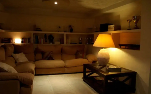 Luxury Villa in Residential Area of Benidorm