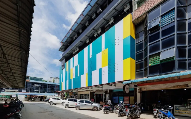 Sans Hotel Sedana Batam