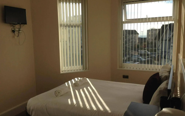 Serenity Hotel
