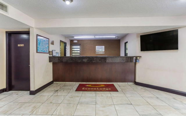 Econo Lodge Clinton - Jackson West