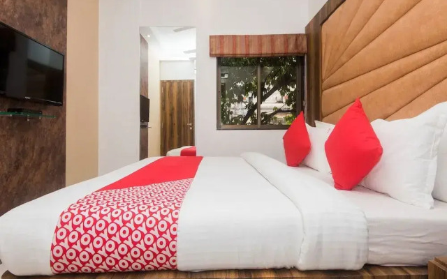 OYO 15519 Hotel Grand Residency