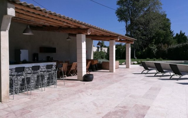 Villa With 7 Bedrooms in Pernes-les-fontaines, With Private Pool, Furn