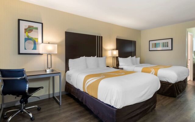 Quality Inn & Suites Camarillo - Oxnard