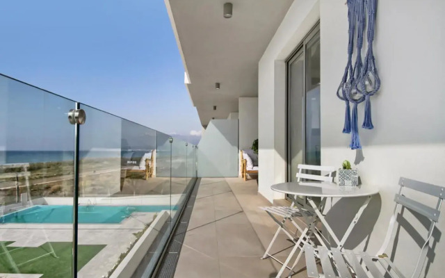 Panorama Beach - Sky View