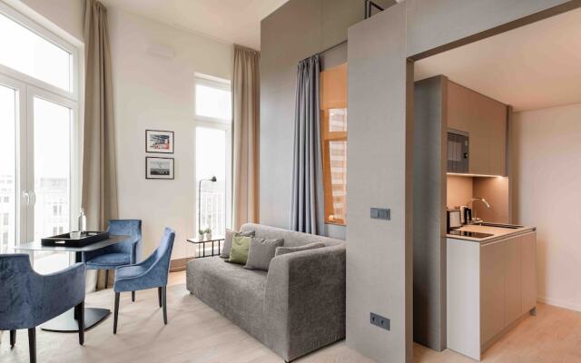 OBERDECK Studio Apartment House