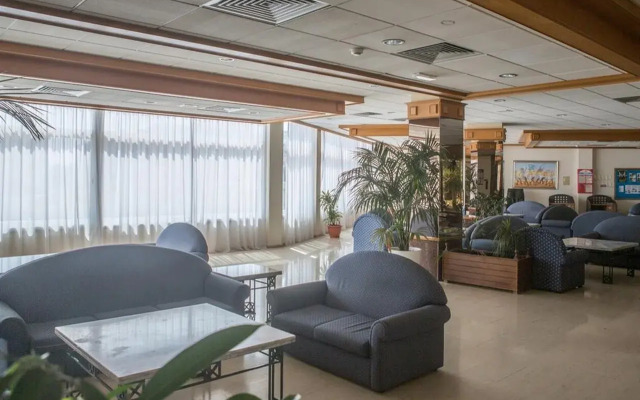 Polycarpia Hotel
