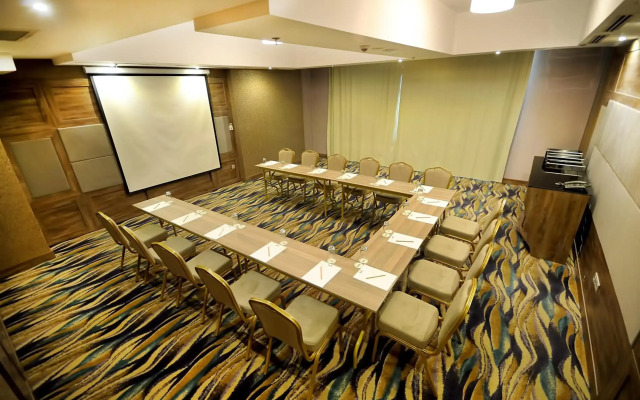 Elite Hotel Darica