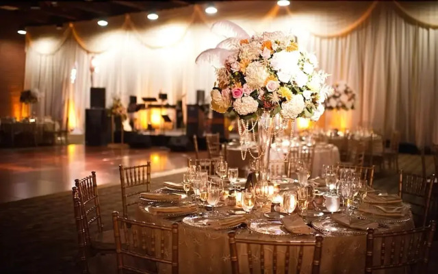 Chubb Hotel & Conference Center