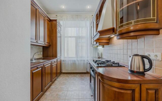 Апартаменты на Набережной реки Мойки 32