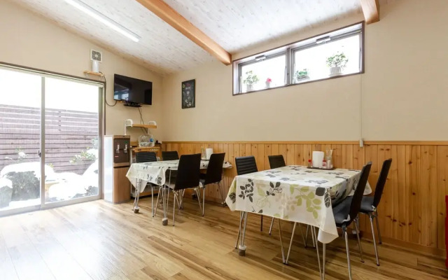 Rest House Kaike Onsen