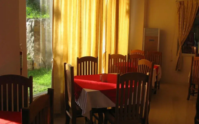 Shwe Poe Eain 2 Hotel
