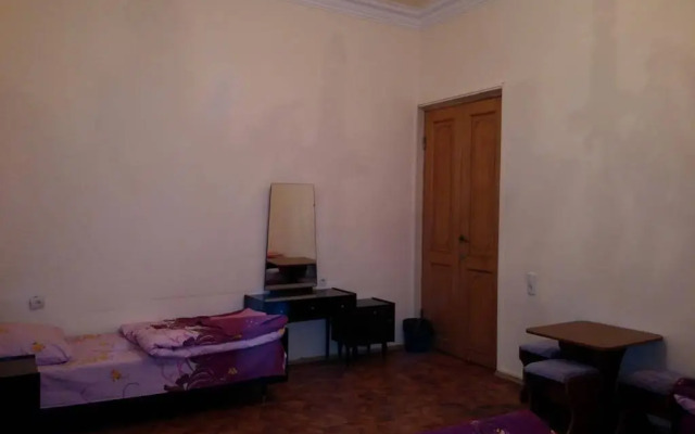 Cascade Hostel & Tours