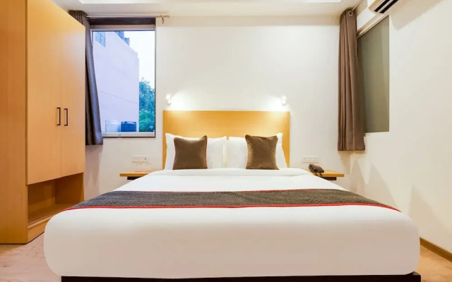OYO Townhouse 118 Gagan Vihar