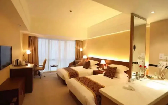 New Century Manju Pudong Airport Hotel